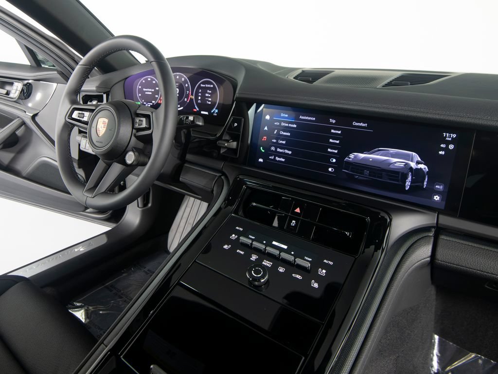 New 2026 Porsche Panamera 4 AWD/4WD image 33