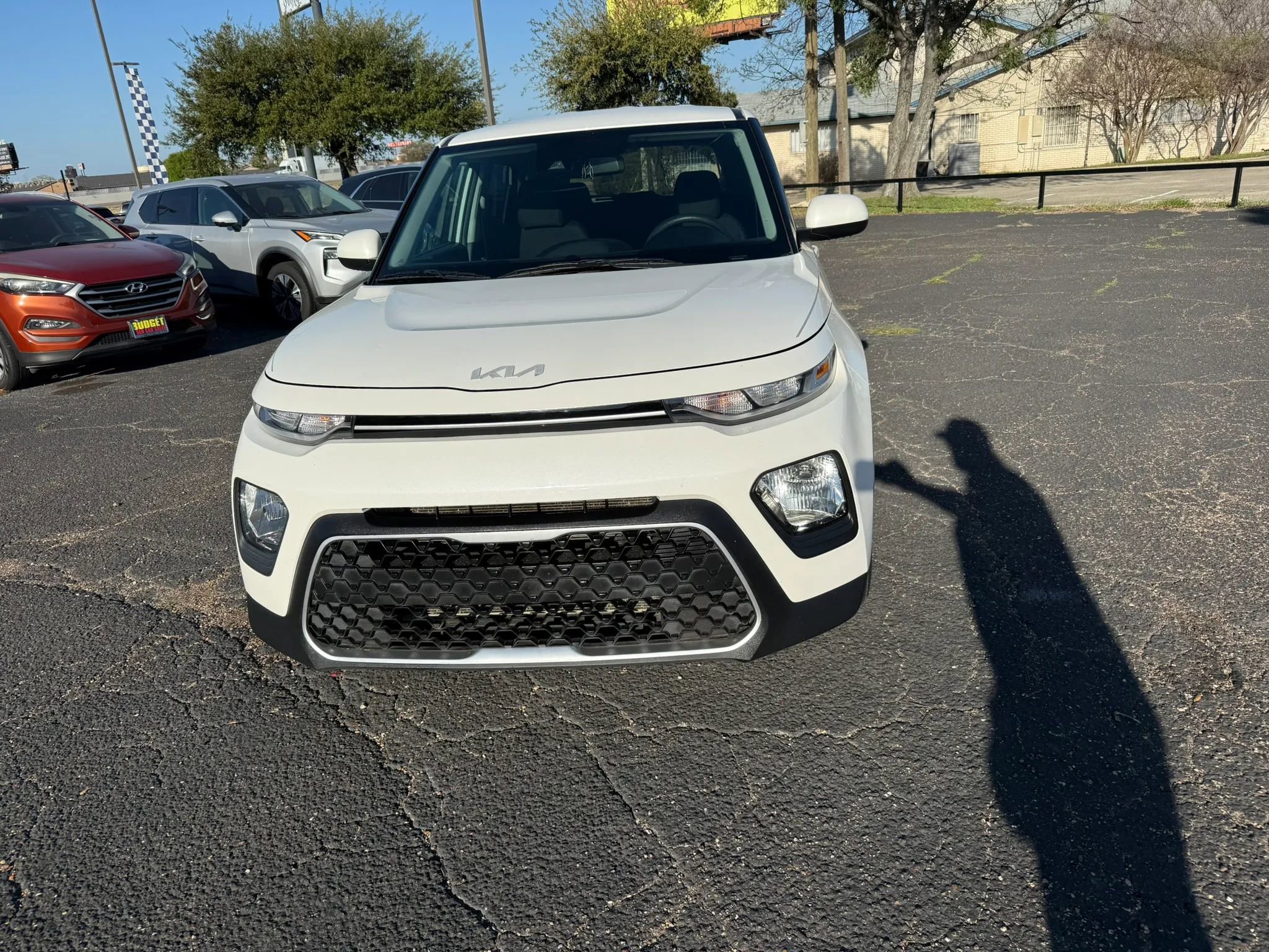Used 2022 Kia Soul LX w/ Technology Package image 2