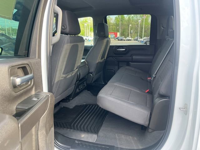 Used 2024 Chevrolet Silverado 2500 Custom w/ Custom Value Package image 18