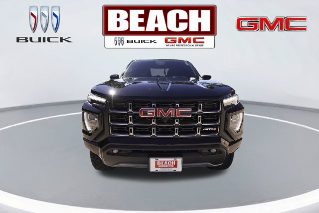 Used 2026 GMC Canyon AT4 w/ Technology Plus Package AWD/4WD image 8