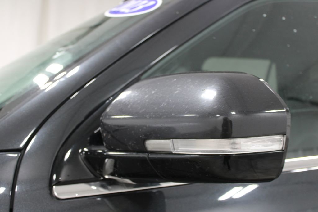 Used 2023 Ford Expedition Limited AWD/4WD image 13