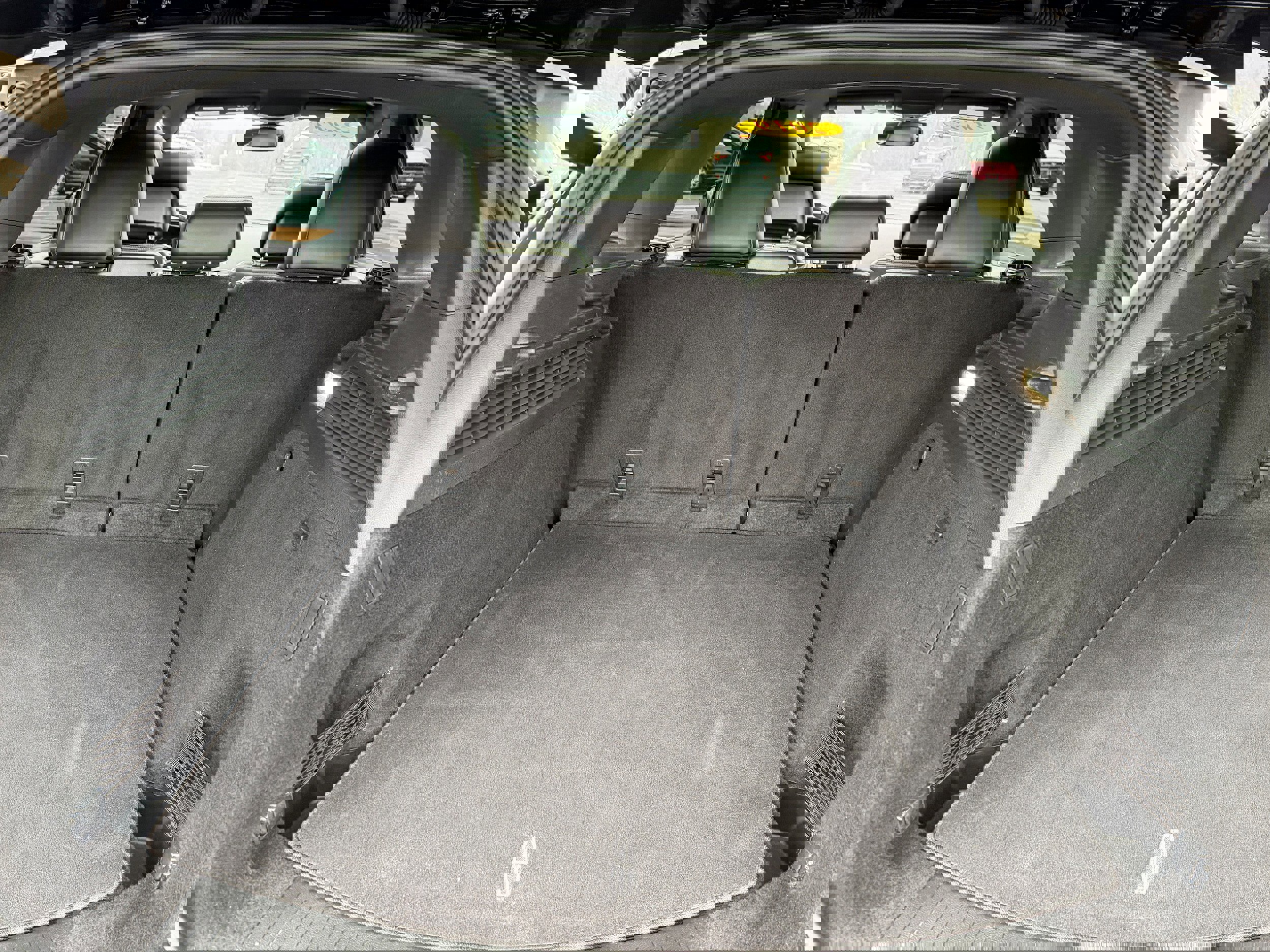 Used 2019 Lincoln MKC Reserve image 15