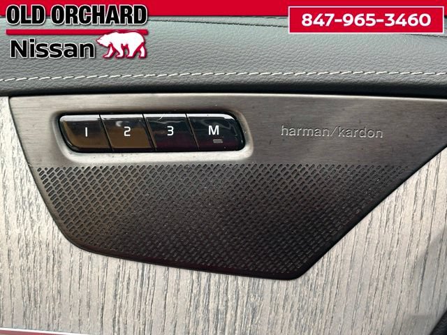 Used 2024 Volvo XC90 T8 Ultimate w/ Protection Package Premier AWD/4WD image 12