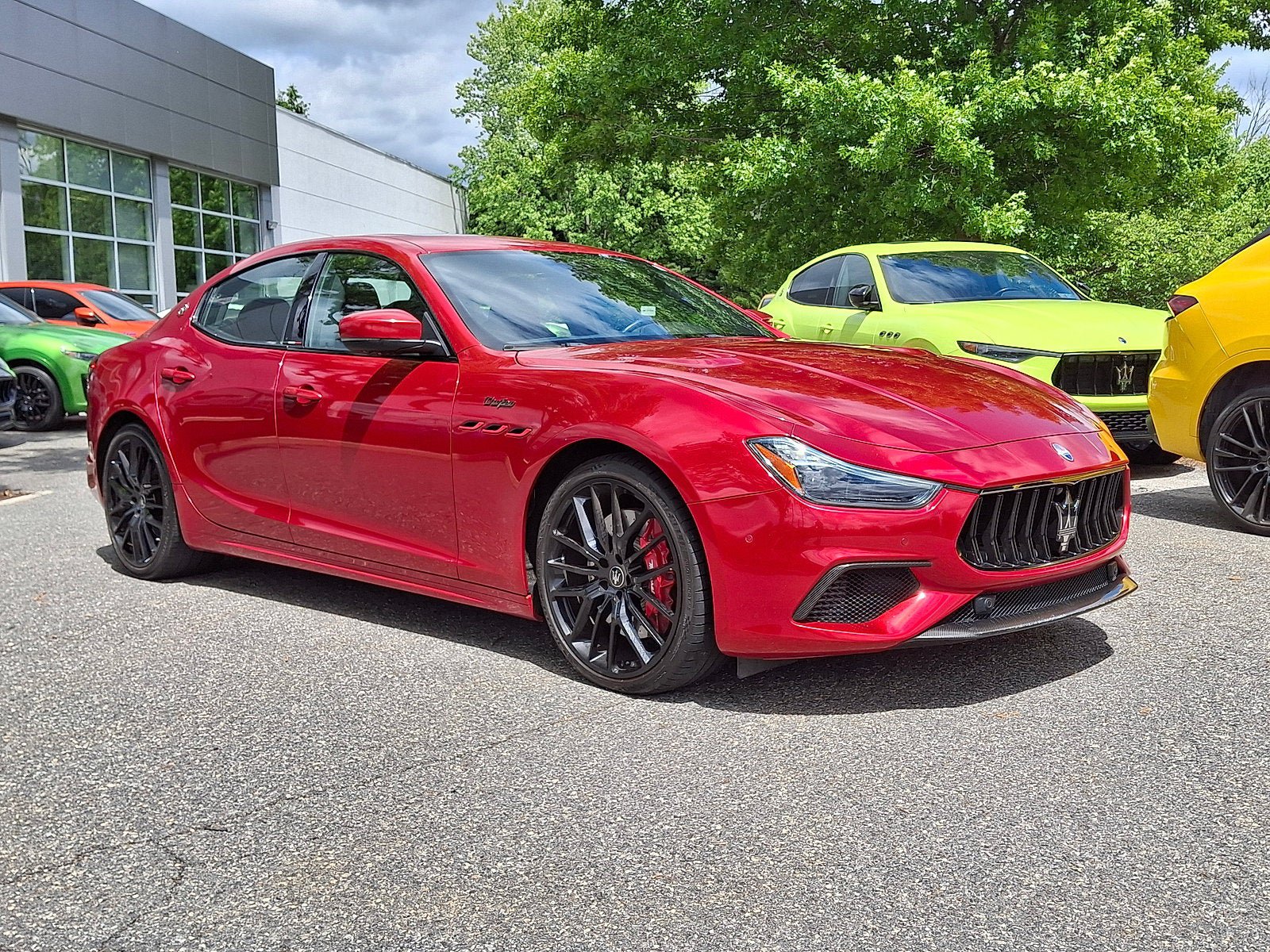 Used 2021 Maserati Ghibli Trofeo RWD image 3