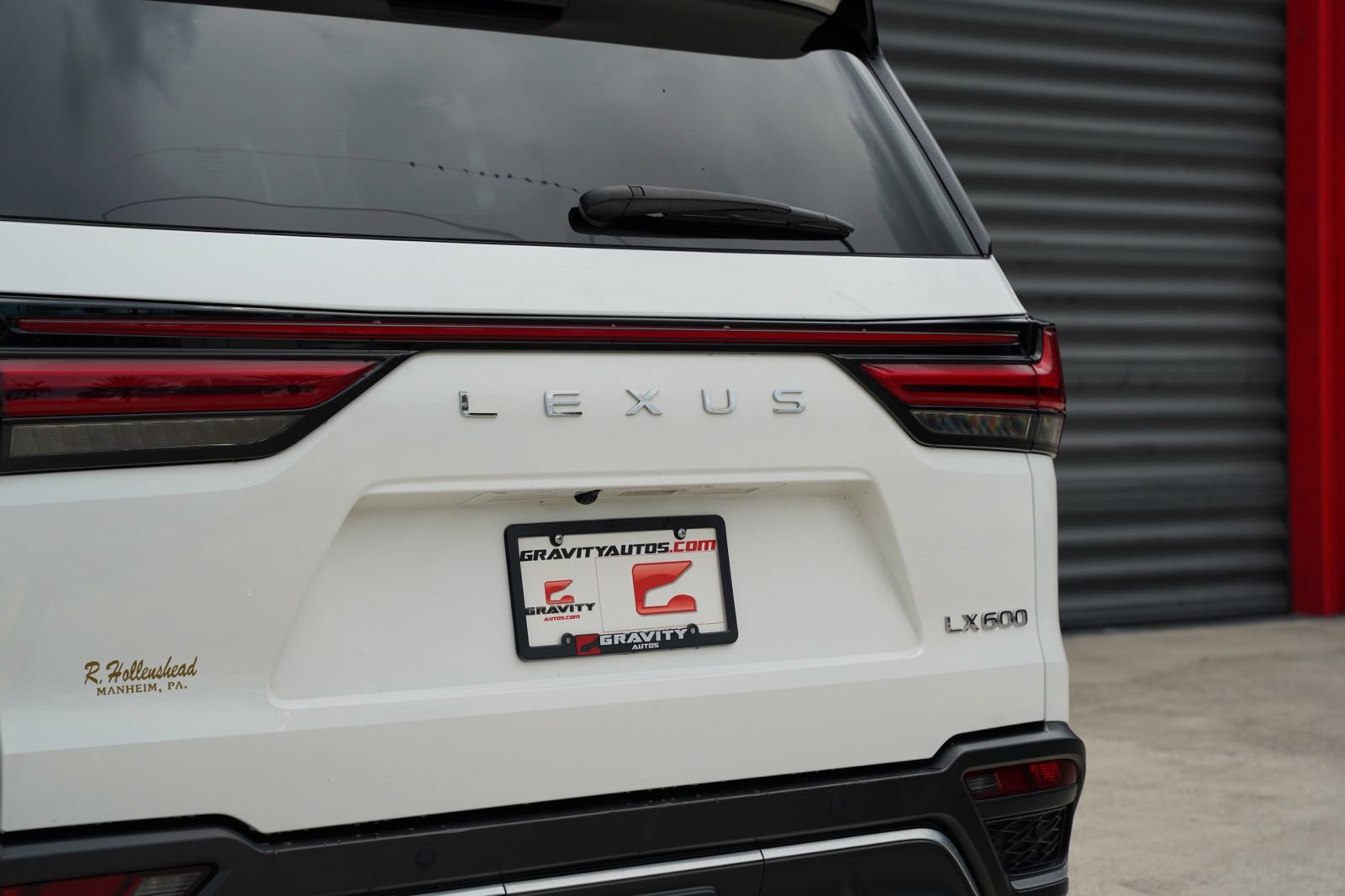 Used 2023 Lexus LX 600 F Sport w/ Accessory Package (Z1) AWD/4WD image 14