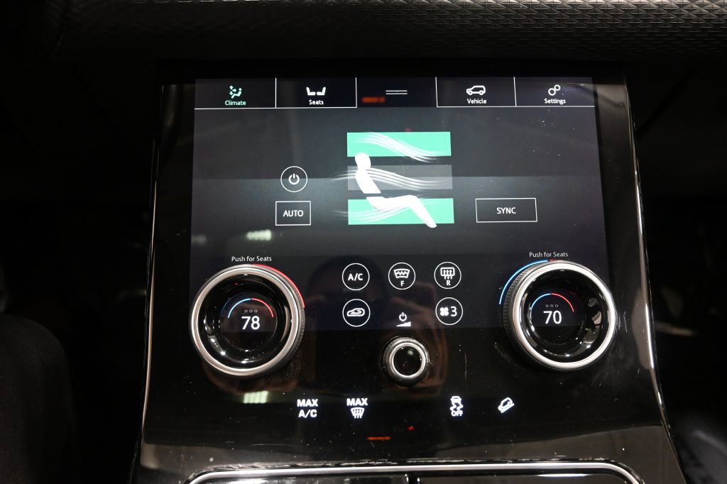 Used 2018 Land Rover Range Rover Velar S image 22