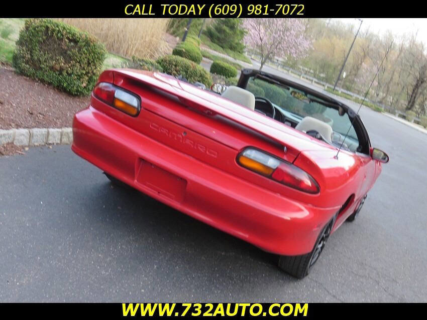 Used 2001 Chevrolet Camaro LT RWD image 16