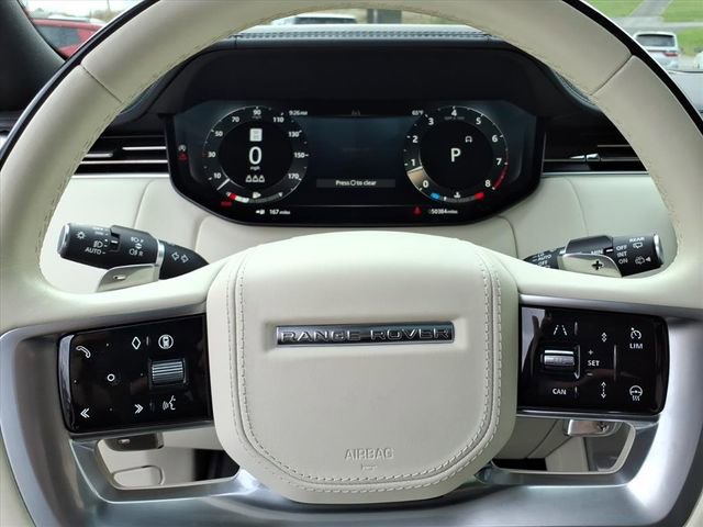 Used 2024 Land Rover Range Rover SE image 16