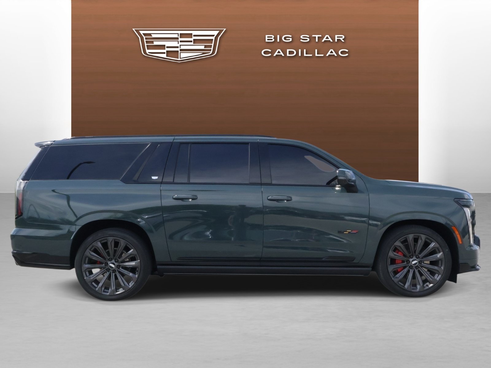 Used 2025 Cadillac Escalade ESV V AWD/4WD image 6