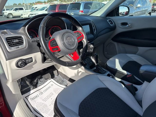 Used 2018 Jeep Compass Latitude w/ Popular Equipment Group image 2