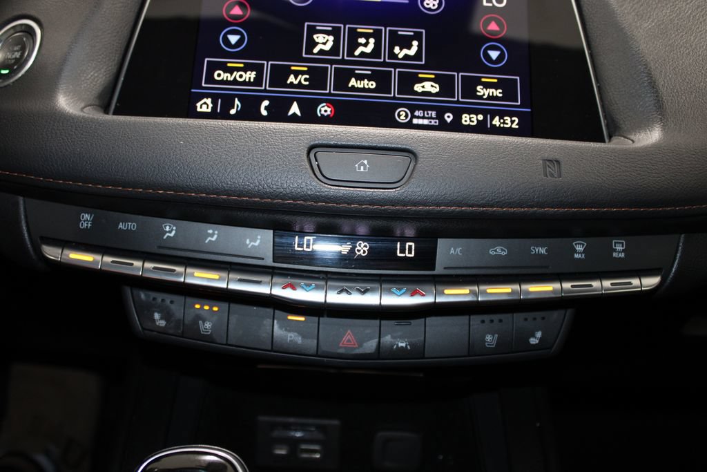 Used 2021 Cadillac XT4 Sport FWD image 42
