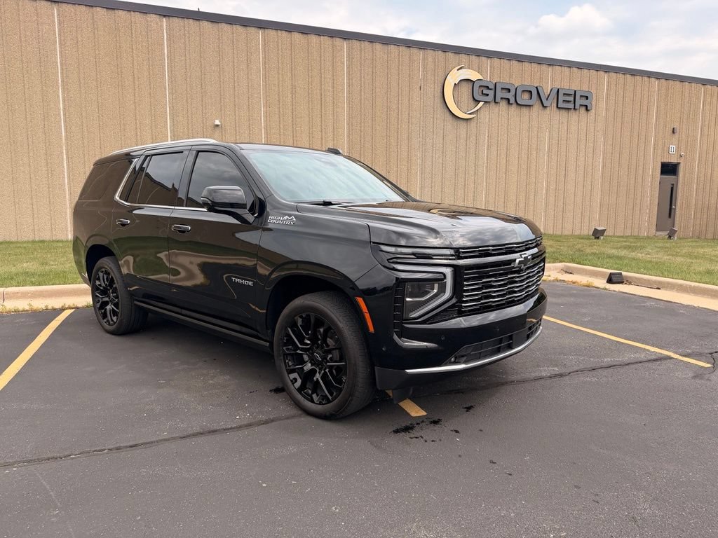 Certified 2025 Chevrolet Tahoe High Country AWD/4WD image 2