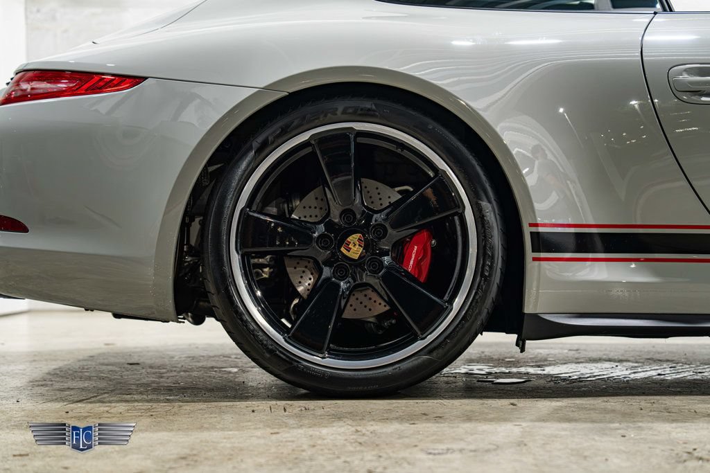 Used 2016 Porsche 911 GT3 RS image 12