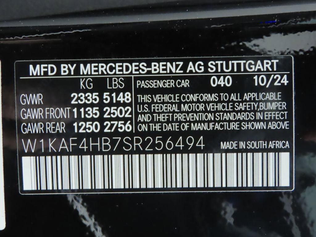 Used 2025 Mercedes-Benz C 300 4MATIC Sedan image 35