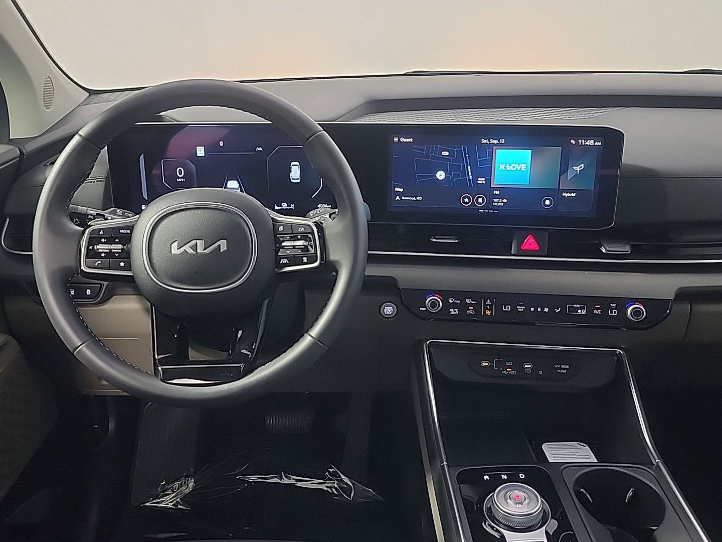 Used 2026 Kia Carnival SX FWD image 21