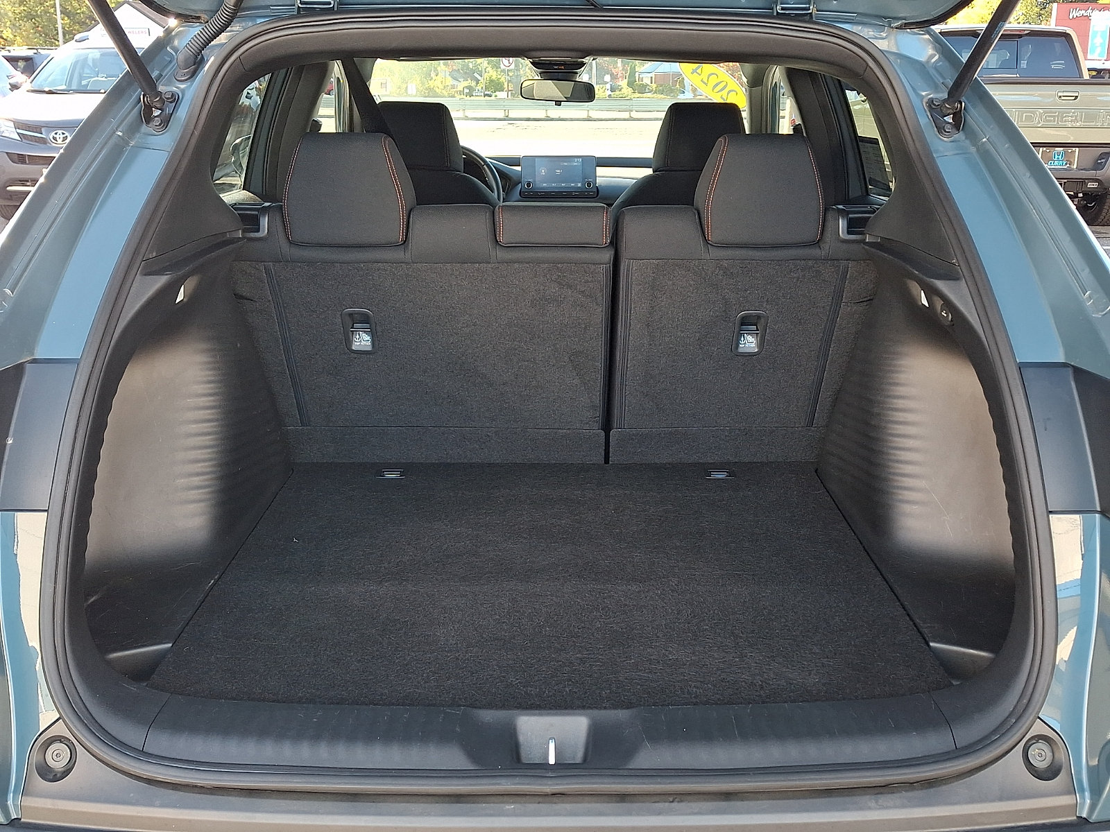 Used 2024 Honda HR-V Sport image 27