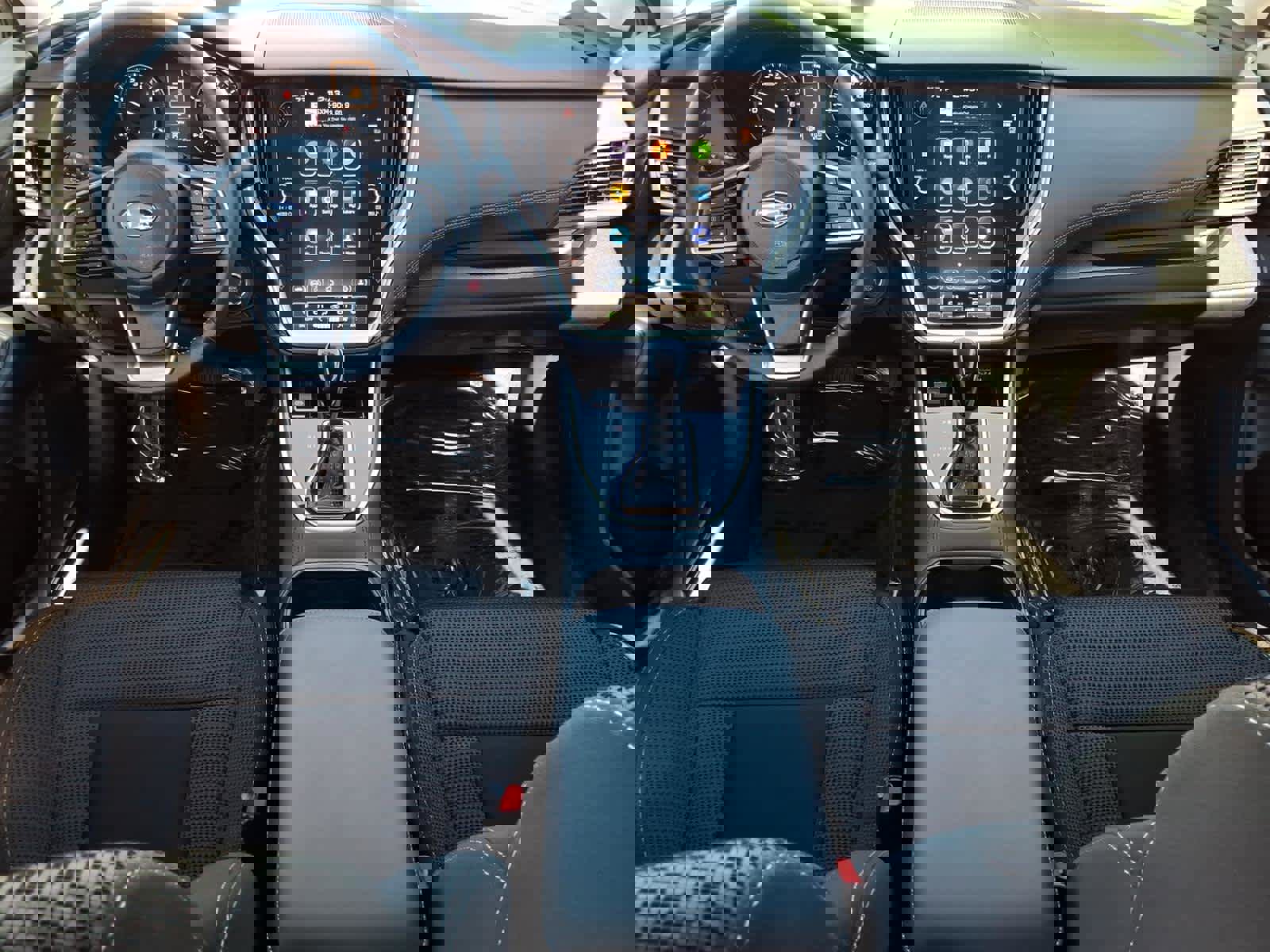 Certified 2025 Subaru Outback Premium w/ Popular Package #1A image 30