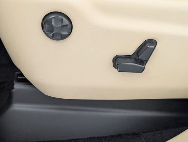 Used 2015 Jeep Grand Cherokee Limited w/ Trailer Tow Group IV image 15