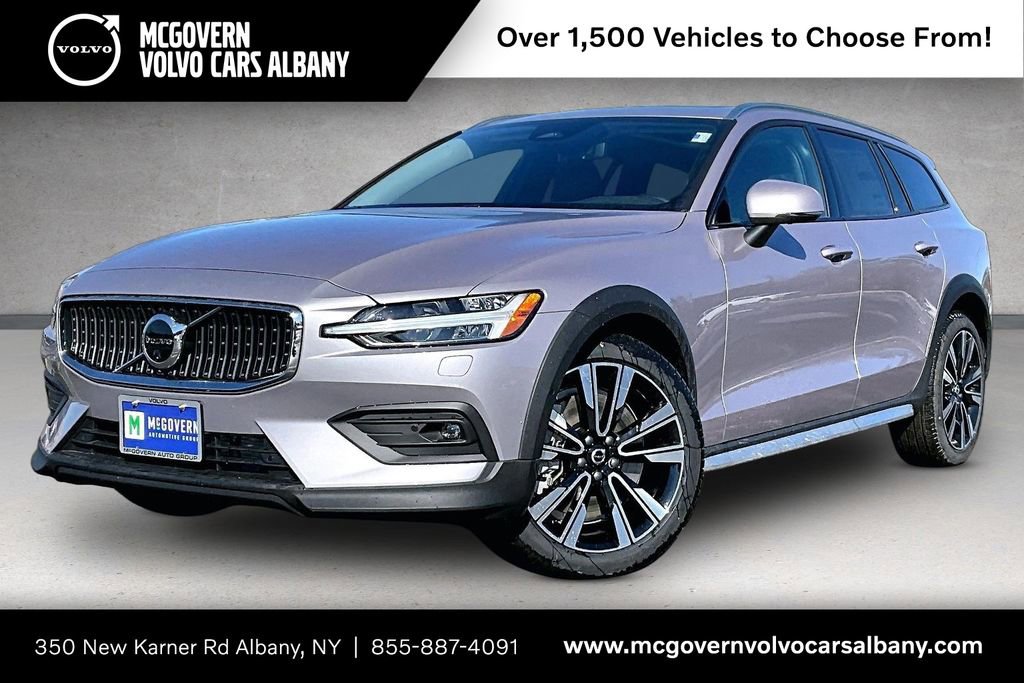 New 2026 Volvo V60 B5 Cross Country Ultra w/ Protection Package Premier image 1