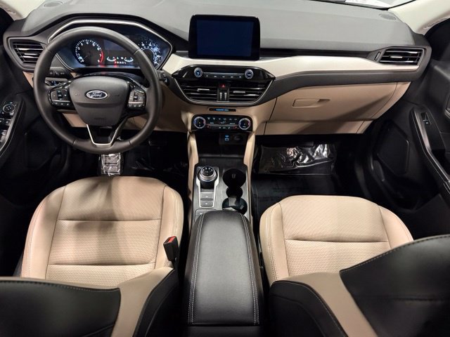 Certified 2022 Ford Escape SEL FWD image 32
