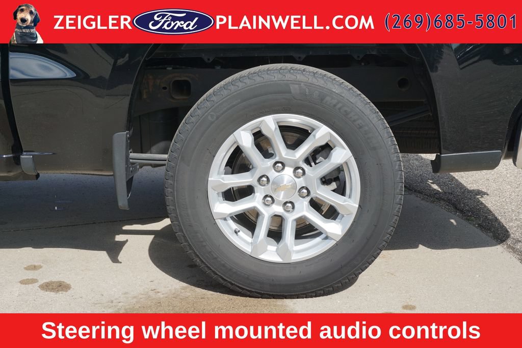 Used 2024 Chevrolet Silverado 1500 LT AWD/4WD image 9