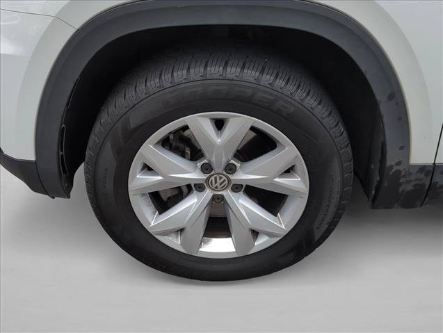 Used 2019 Volkswagen Atlas SE FWD image 25