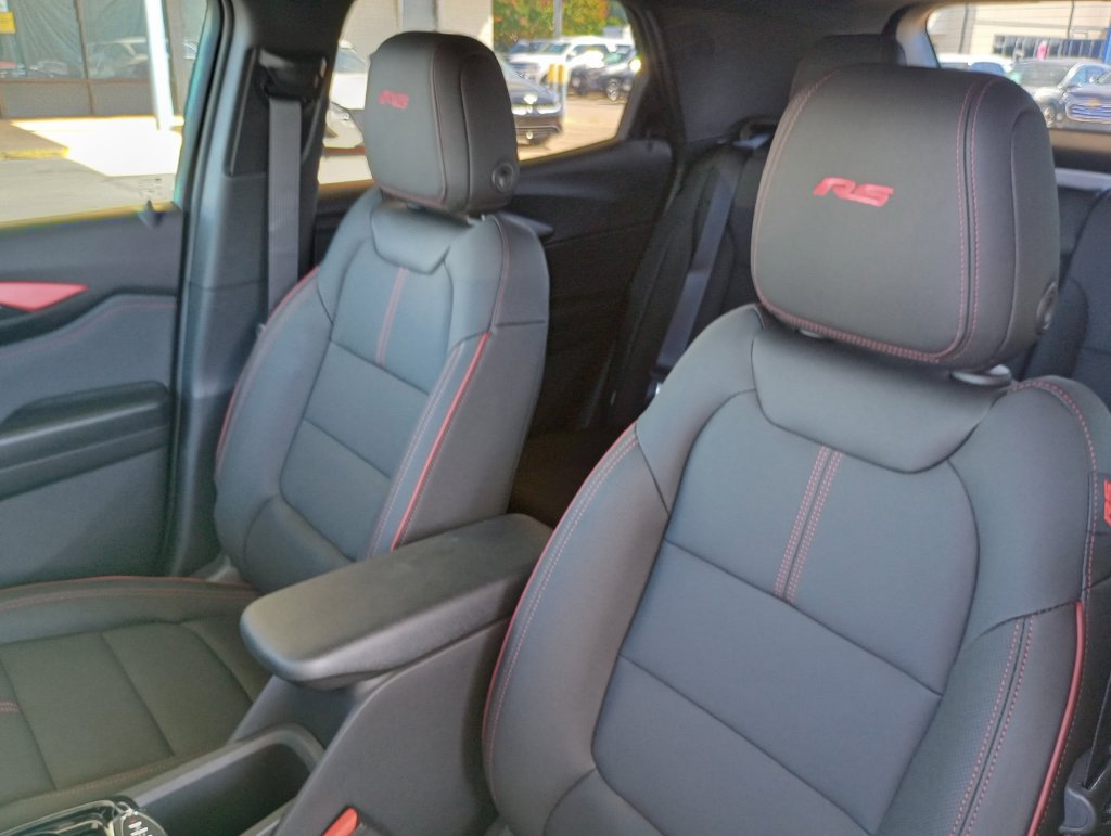 New 2026 Chevrolet TrailBlazer RS w/ Convenience Package FWD image 11