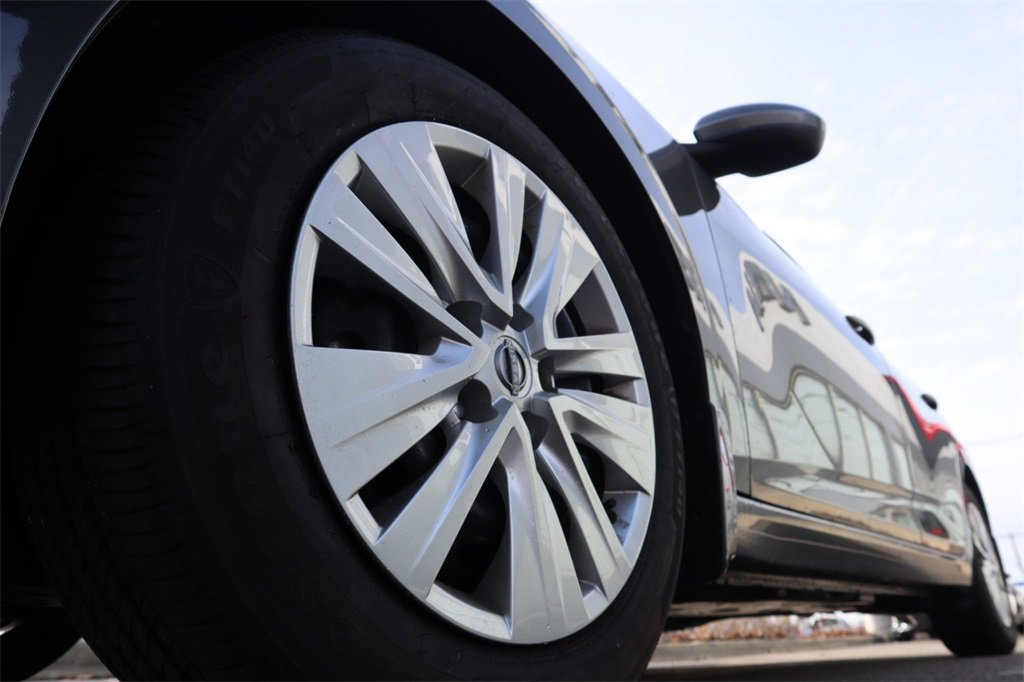 Certified 2025 Nissan Sentra S image 11