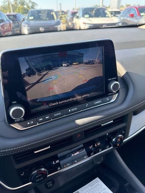 New 2026 Nissan Rogue SV w/ Cold Weather Package FWD image 16