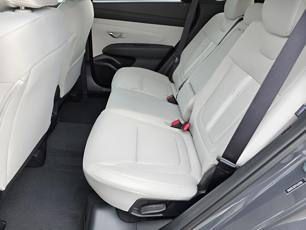 New 2026 Hyundai Tucson SEL image 11