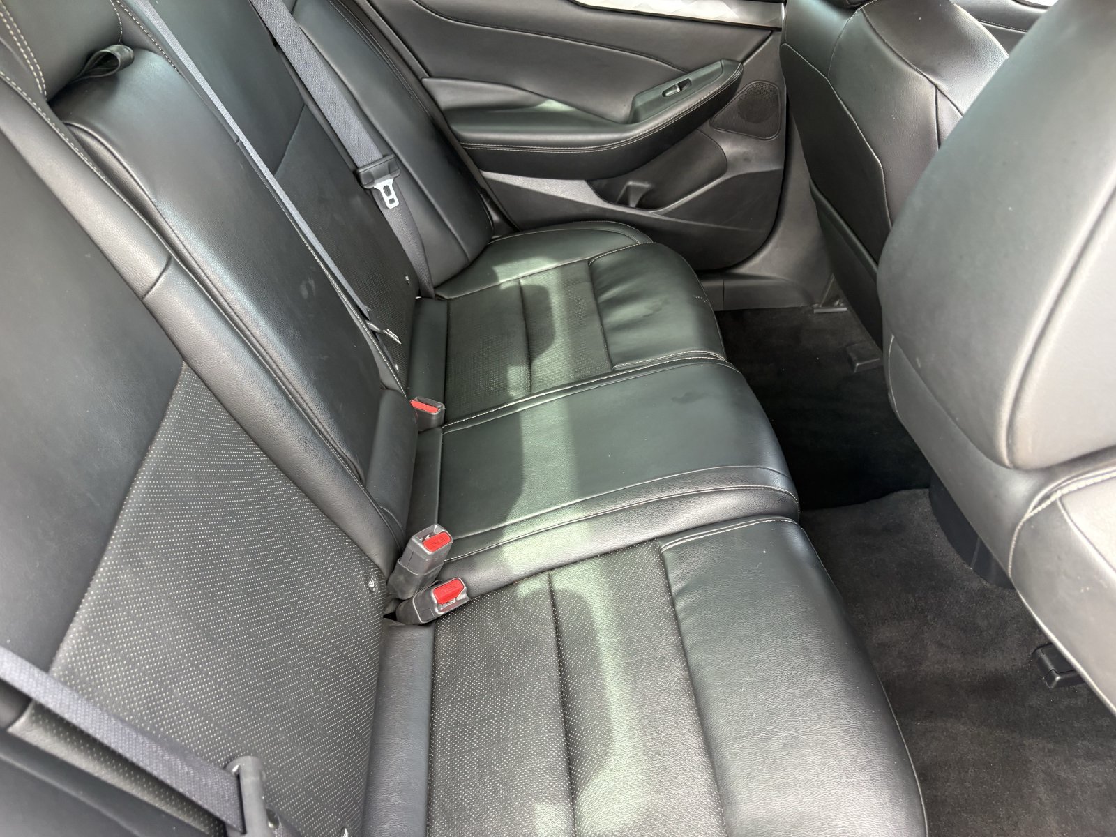 Used 2023 Nissan Maxima SV w/ Floor Mat Group FWD image 16