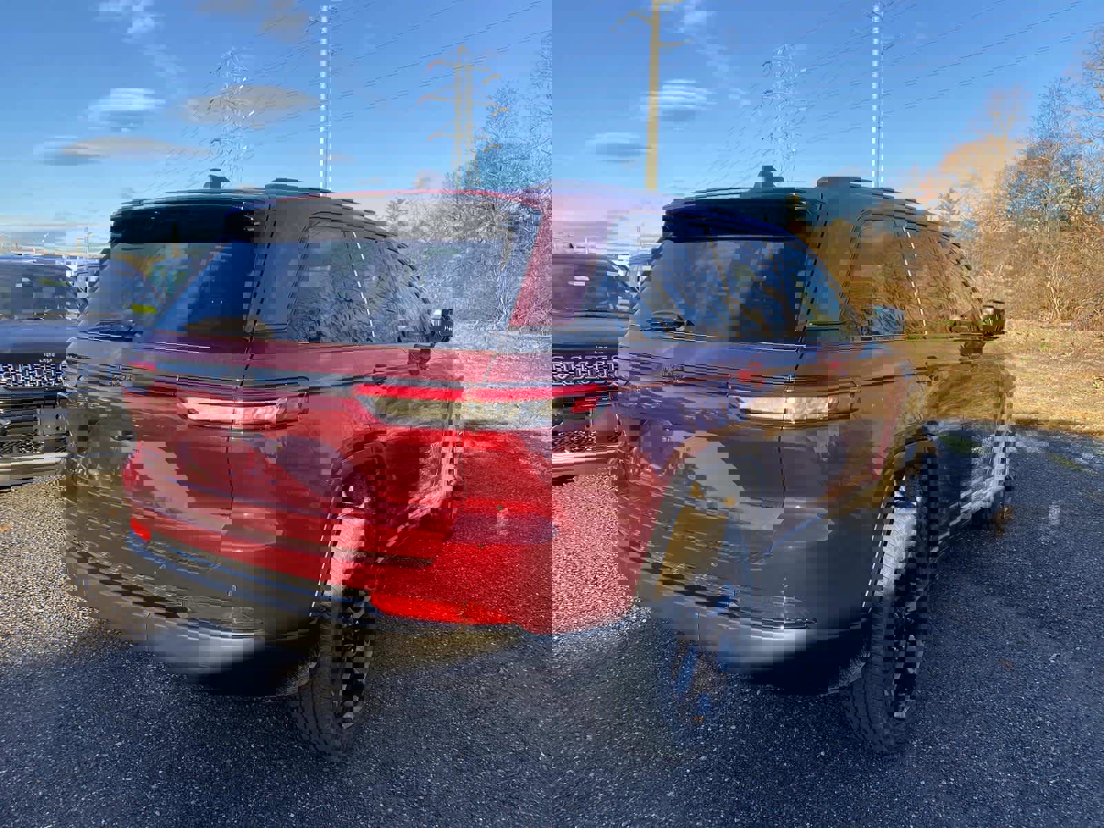 New 2025 Jeep Grand Cherokee Laredo image 3