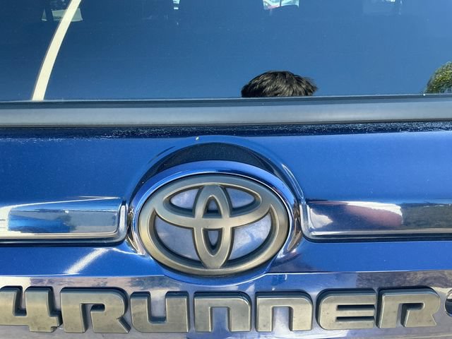 Used 2016 Toyota 4Runner SR5 RWD image 31