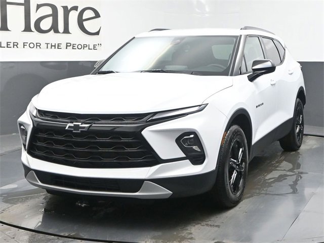 New 2025 Chevrolet Blazer LT w/ Midnight/Sport Edition image 7