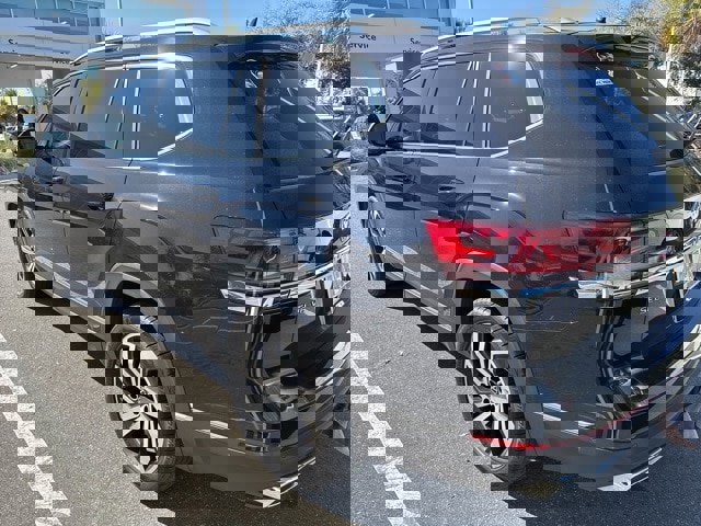 Used 2021 Volkswagen Atlas SEL Premium image 7