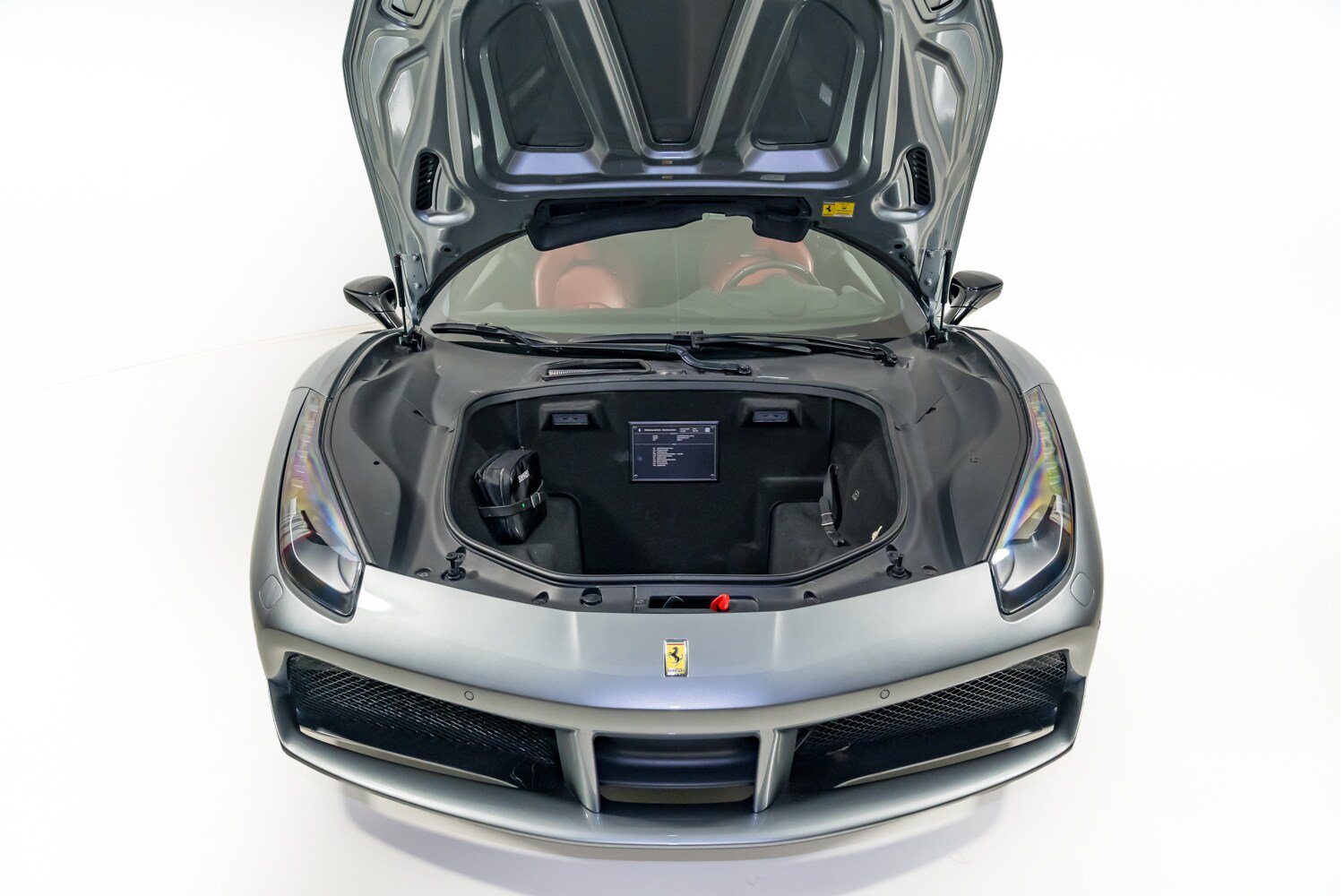 Used 2017 Ferrari 488 GTB RWD image 36