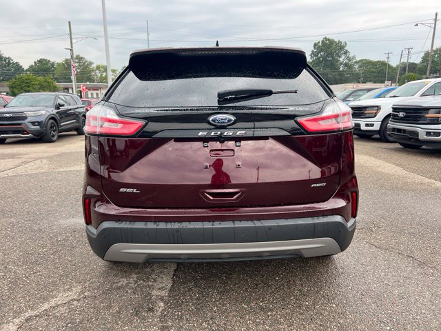 Certified 2024 Ford Edge SEL w/ Convenience Package AWD/4WD image 5