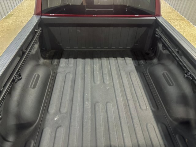 Used 2019 RAM 1500 Laramie image 12