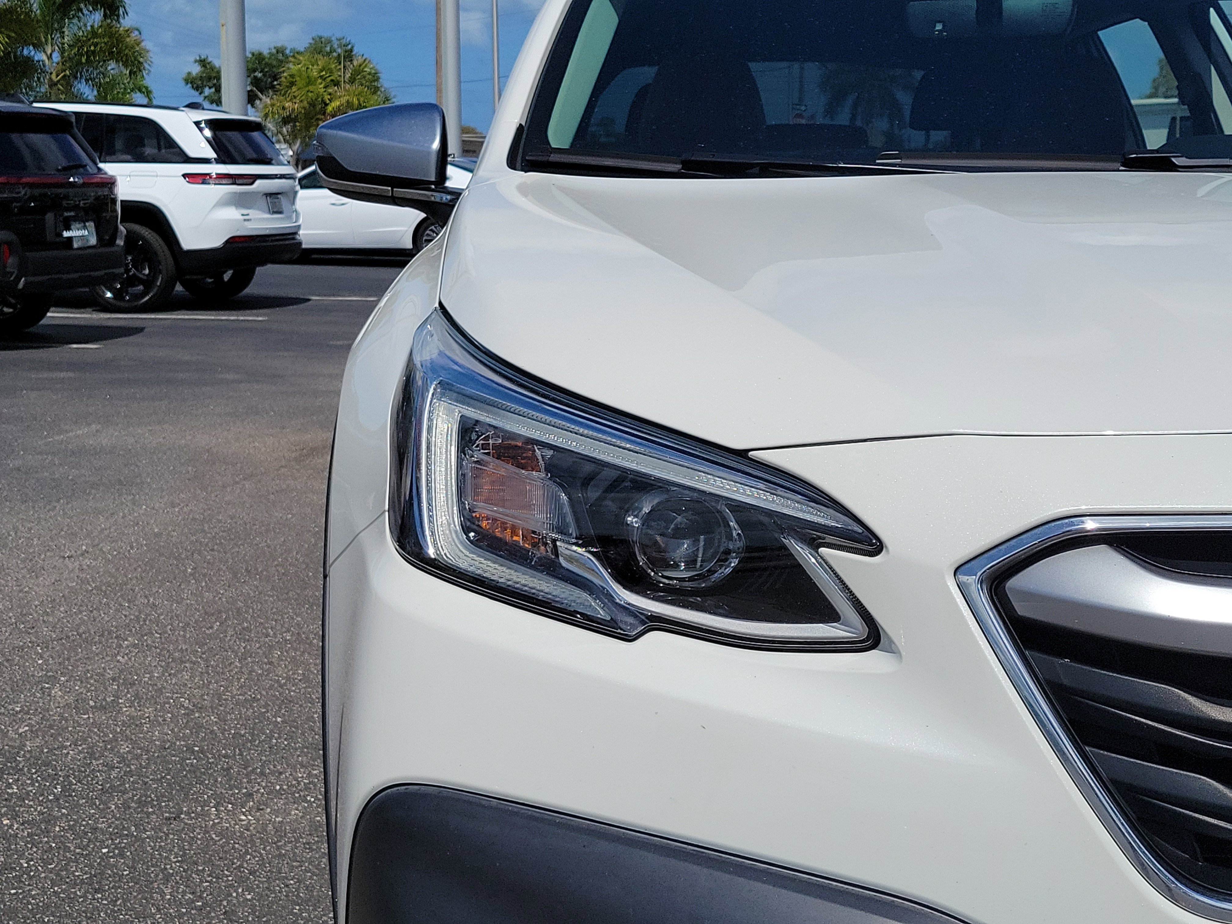 Used 2020 Subaru Outback Touring XT AWD/4WD image 7