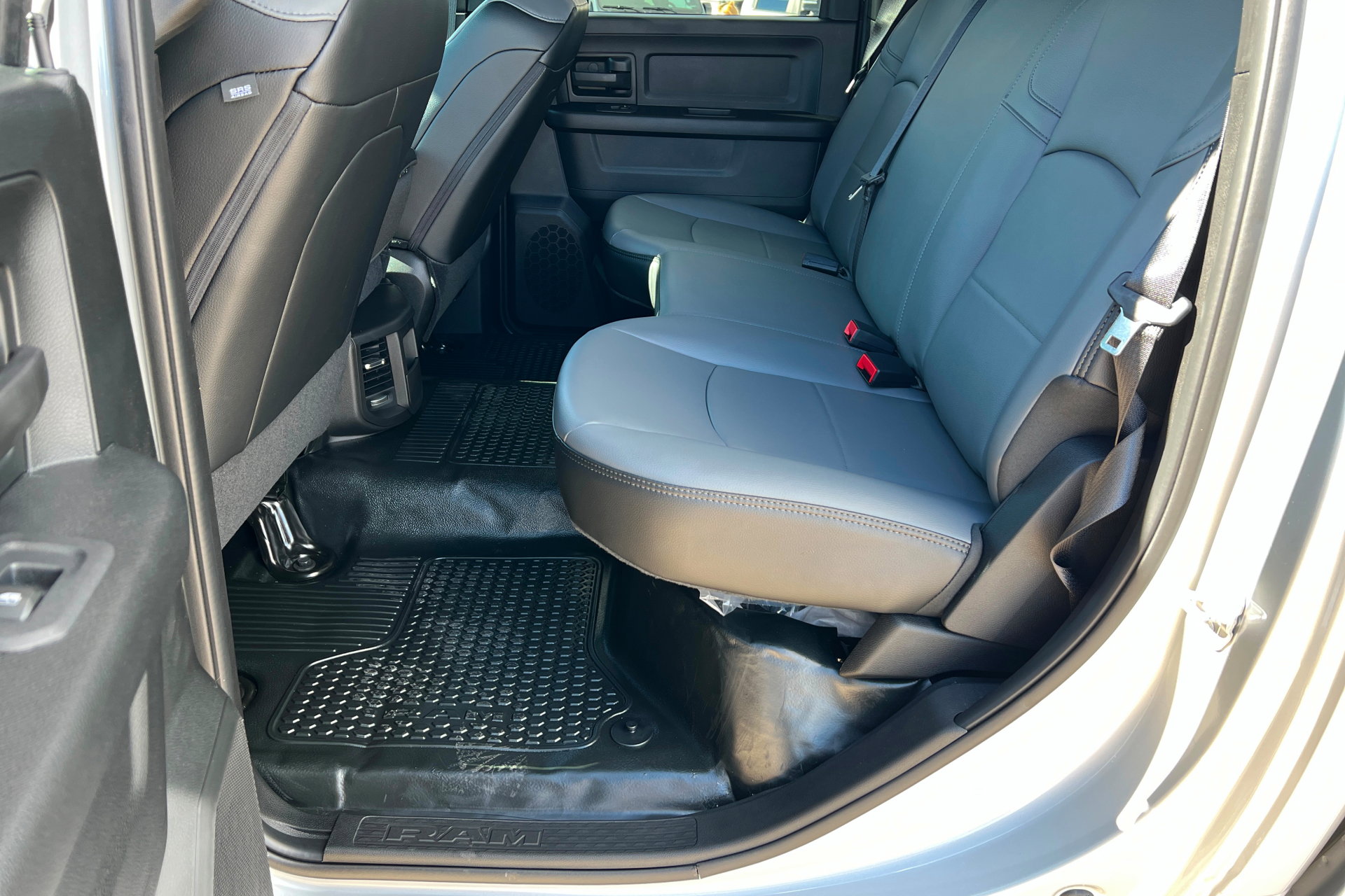 New 2026 RAM 3500 Tradesman AWD/4WD image 21