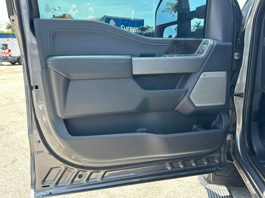 Certified 2024 Ford F350 Lariat w/ Lariat Ultimate Package AWD/4WD image 39