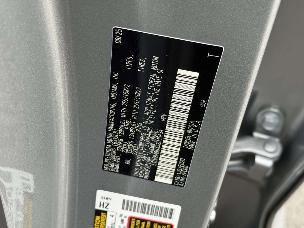 Used 2025 Lexus TX 500h AWD image 32