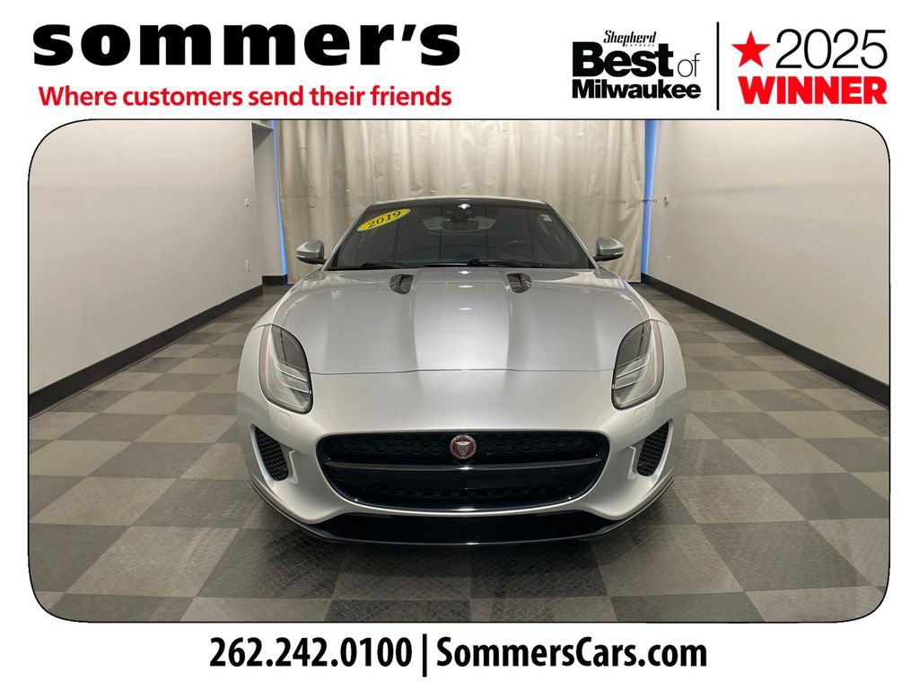 Used 2019 Jaguar F-TYPE Coupe image 8