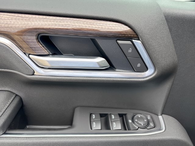 New 2026 Chevrolet Silverado 1500 RST AWD/4WD image 13