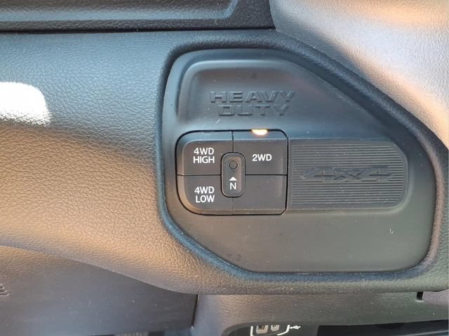 Used 2024 RAM 3500 Big Horn AWD/4WD image 9
