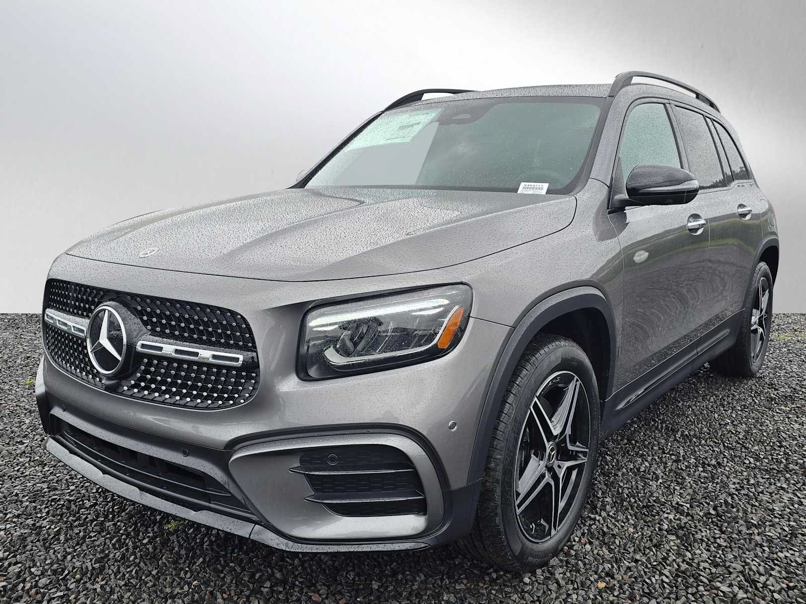 New 2026 Mercedes-Benz GLB 250 4MATIC image 7