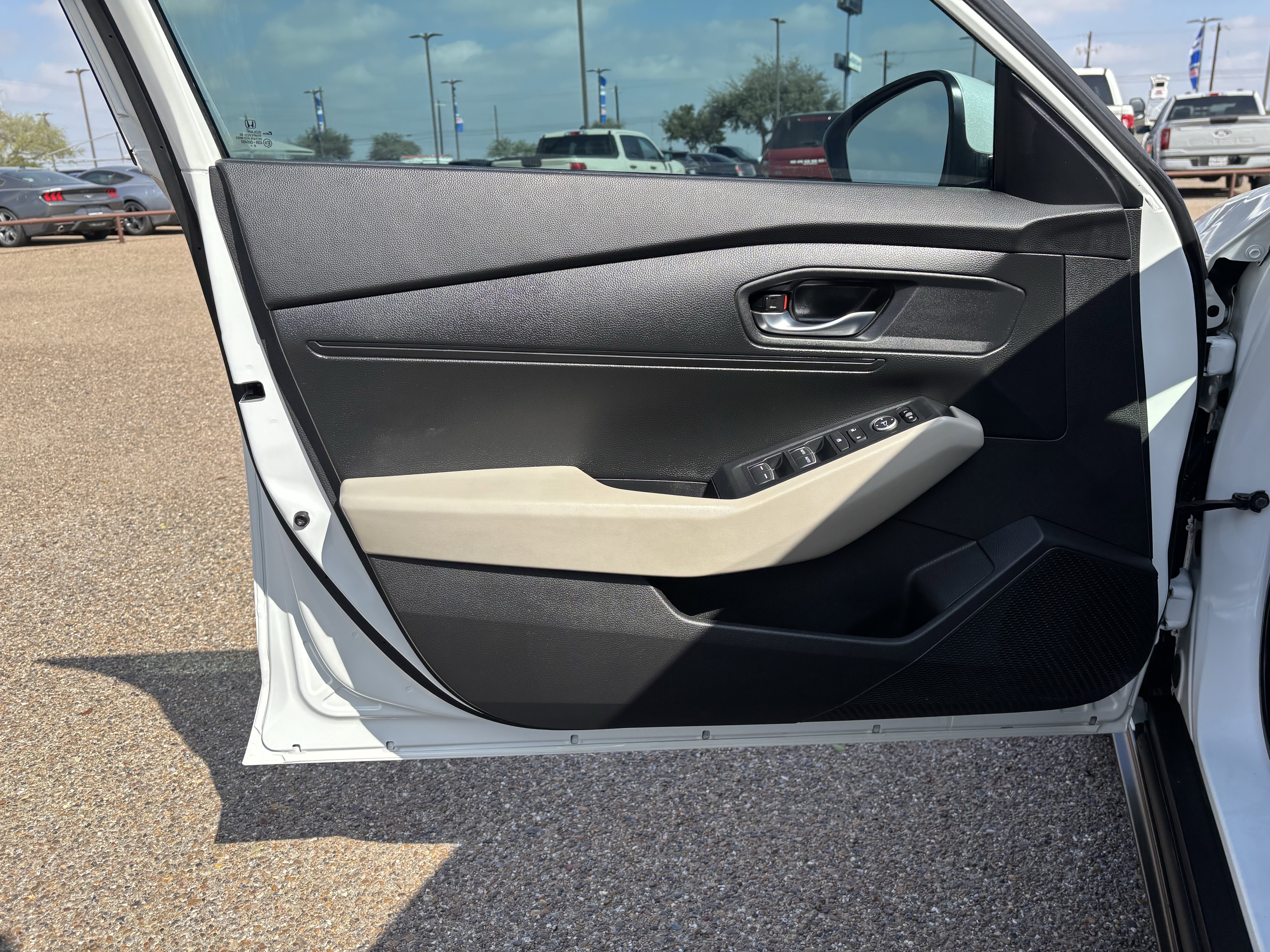 Used 2024 Honda Accord LX image 9