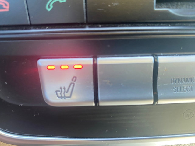 Used 2018 Mercedes-Benz GLA 250 image 24