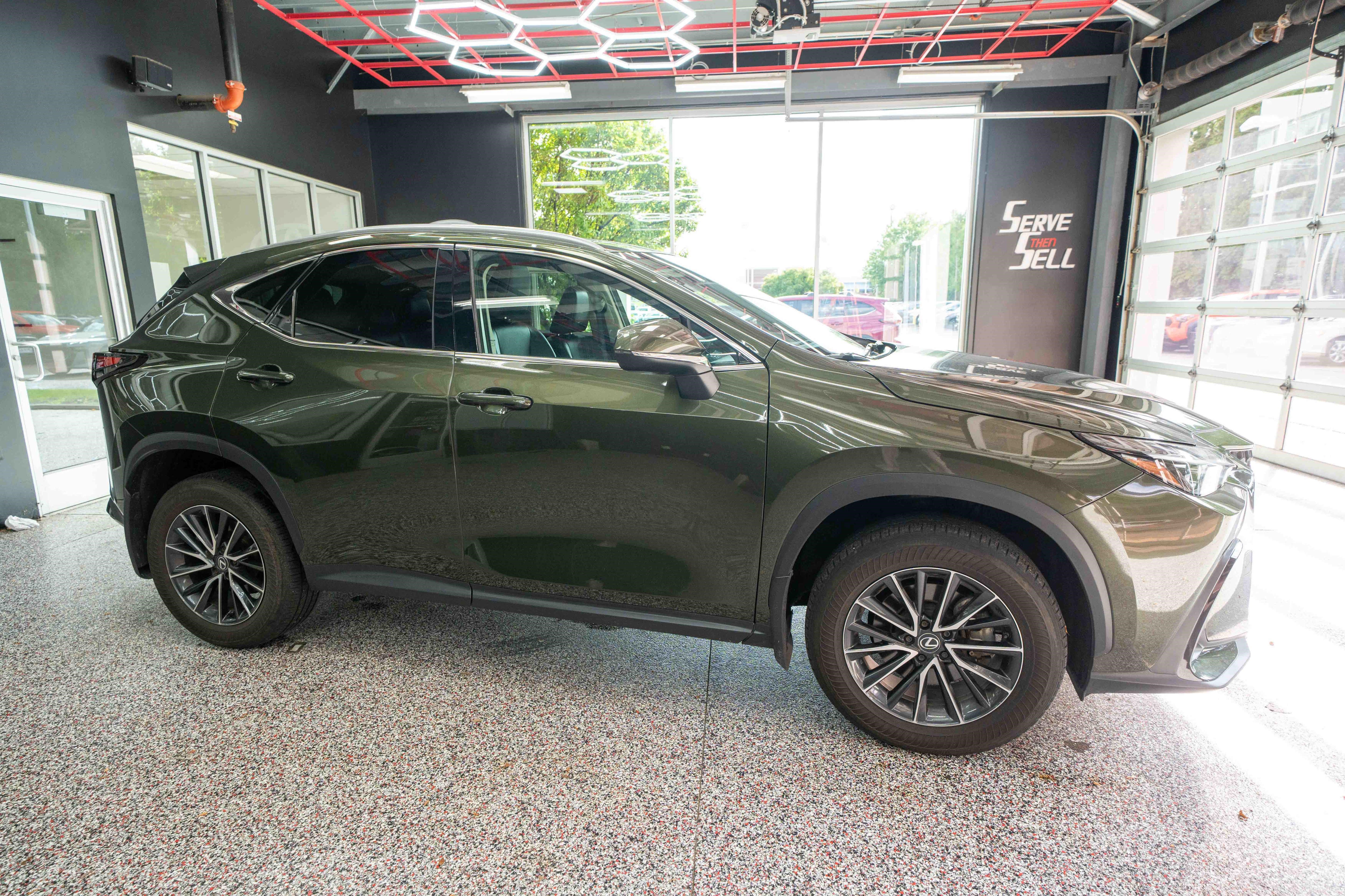Used 2024 Lexus NX 350 AWD image 5