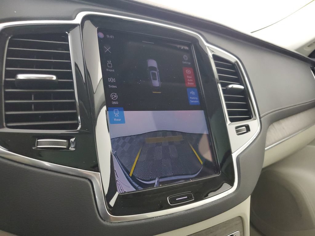 Certified 2023 Volvo XC90 B6 Ultimate AWD/4WD image 32